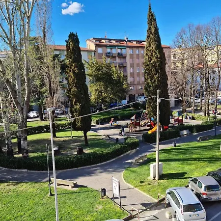Casa Vacanze - Residenza Vittorio Veneto *