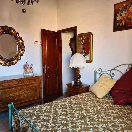 Casa Vacanze - Residenza Vittorio Veneto * Sarzana